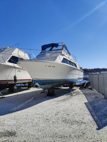 Boat Removal / Disposal in Massachusetts by Rapid Junk Removal RI